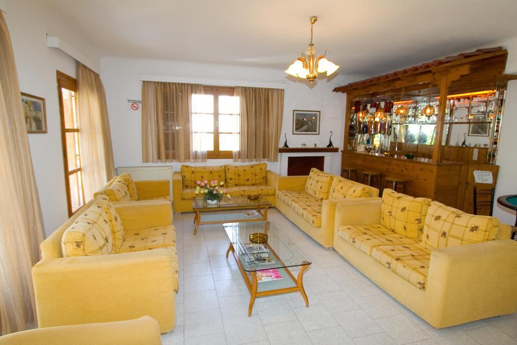 Hotel Aidipsos Лутра-Едіпсу Екстер'єр фото
