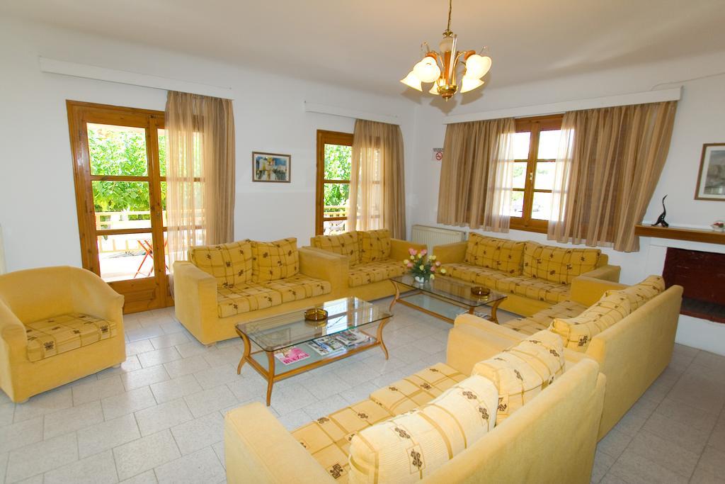 Hotel Aidipsos Лутра-Едіпсу Екстер'єр фото