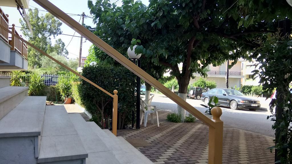 Hotel Aidipsos Лутра-Едіпсу Екстер'єр фото